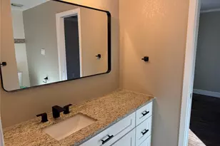 21 Devonshire Dr, Bedford, TX 76021 - Photo 24