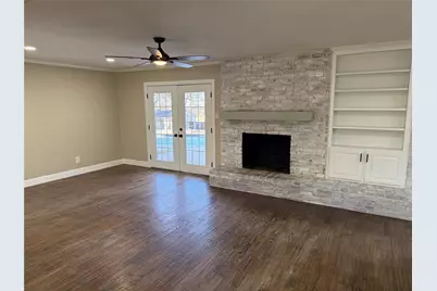 21 Devonshire Drive, Bedford, TX 76021 - Photo 8