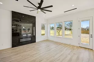 918 N Tatum Ave, Dallas, TX 75211 - Photo 12