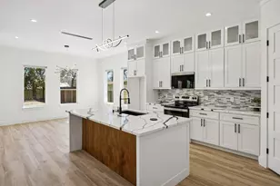 918 N Tatum Ave, Dallas, TX 75211 - Photo 6