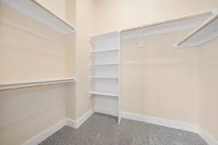 19071 White Bluff Dr, Whitney, TX 76692 - Photo 22