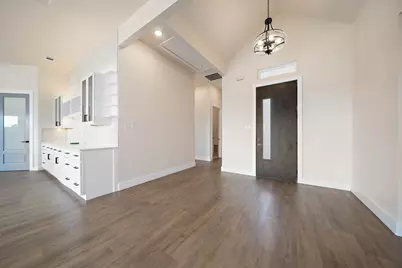 19071 White Bluff Drive, Whitney, TX 76692 - Photo 8