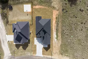 19071 White Bluff Dr, Whitney, TX 76692 - Photo 28