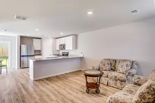 107 Annabelle St, Cleburne, TX 76031 - Photo 4