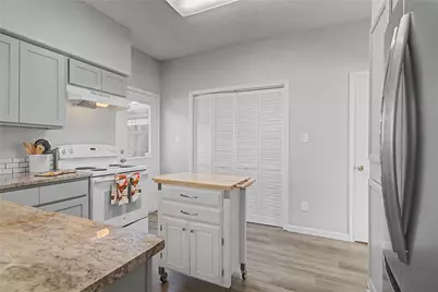 718 Argone Court, Euless, TX 76039 - Photo 14