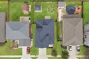 4105 Tiburon St, Fort Worth, TX 76106 - Photo 4