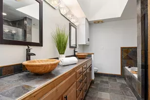 10550 Berry Knoll Dr, Dallas, TX 75230 - Photo 14