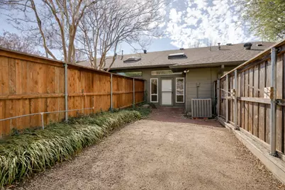 10550 Berry Knoll Drive, Dallas, TX 75230 - Photo 20