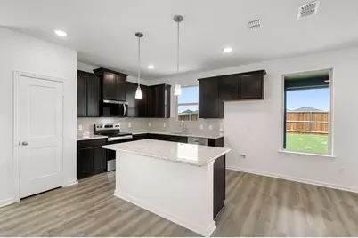 123 Toftrees Drive, Cleburne, TX 76031 - Photo 8