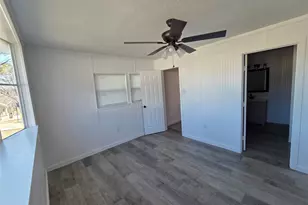 823 Blackfoot Ct, Granbury, TX 76048 - Photo 12