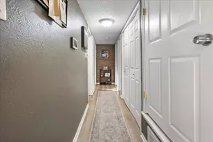 432 Post Oak Ln, Burleson, TX 76028 - Photo 20