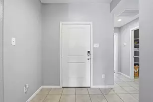 816 Durango Ln, Cleburne, TX 76033 - Photo 4