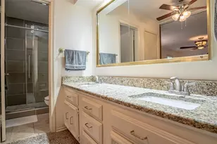 2410 S Graham Dr, Arlington, TX 76013 - Photo 24