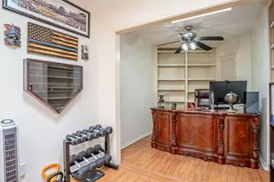 2410 S Graham Dr, Arlington, TX 76013 - Photo 18