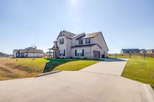 153 Misty Mountain Ln, Rhome, TX 76078 - Photo 1