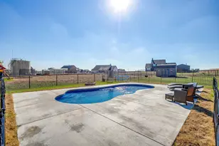 153 Misty Mountain Ln, Rhome, TX 76078 - Photo 34