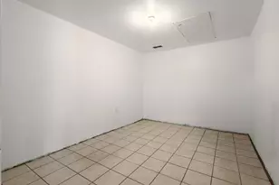 2111 Pennington Dr, Arlington, TX 76014 - Photo 8