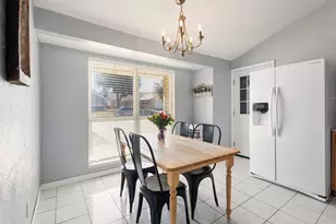 2111 Pennington Dr, Arlington, TX 76014 - Photo 6