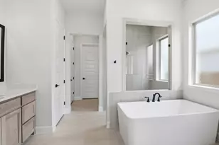 6909 Lanner Ln, Fort Worth, TX 76179 - Photo 14