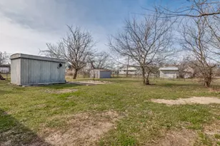 701 S Main St, Venus, TX 76033 - Photo 22