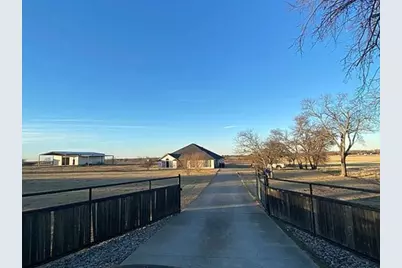 4600 Lone Star Road, Poolville, TX 76487 - Photo 2