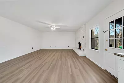 3021 Pinewood Drive, Garland, TX 75044 - Photo 14