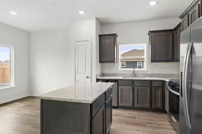 1544 Woodwinds Drive, Fort Worth, TX 76140 - Photo 2