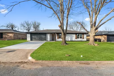 3410 Canton Street, Greenville, TX 75402 - Photo 6