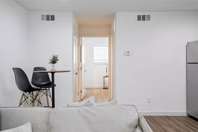 125 E 8th Street #205, Dallas, TX 75203 - Photo 12