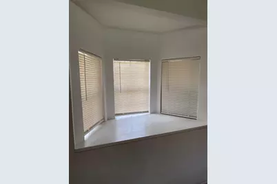 7911 Komalty Drive, Dallas, TX 75217 - Photo 10