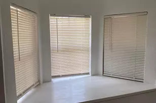 7911 Komalty Dr, Dallas, TX 75217 - Photo 10