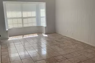 7911 Komalty Dr, Dallas, TX 75217 - Photo 14