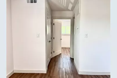 125 E 8th Street #206, Dallas, TX 75203 - Photo 8