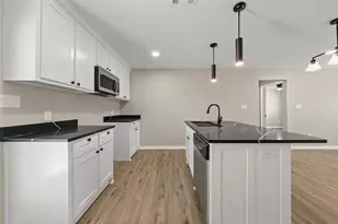 940 Holt Ave, Waco, TX 76706 - Photo 6