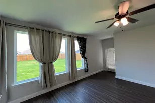 2701 Glasgow Wy, Denton, TX 76207 - Photo 4