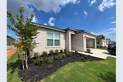 2701 Glasgow Way, Denton, TX 76207 - Photo 2