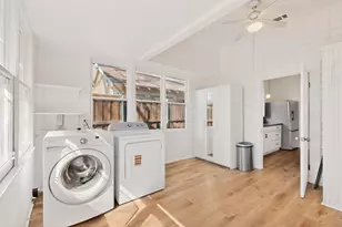 719 Dumont St, Dallas, TX 75214 - Photo 28