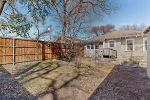 719 Dumont St, Dallas, TX 75214 - Photo 34