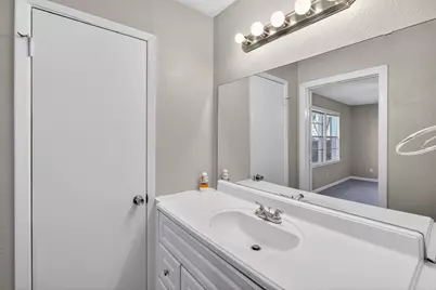 701 Harrison Lane, Hurst, TX 76053 - Photo 20