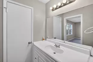 701 Harrison Ln, Hurst, TX 76053 - Photo 20