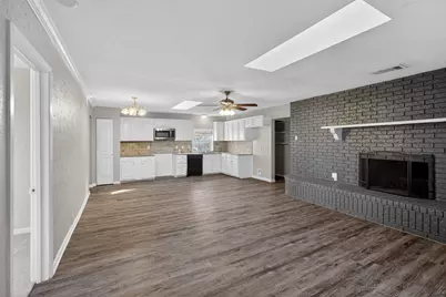 701 Harrison Lane, Hurst, TX 76053 - Photo 16