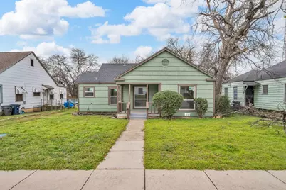 812 E Robert Street, Fort Worth, TX 76104 - Photo 1