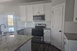 1342 Wyatt St, Waxahachie, TX 75165 - Photo 8