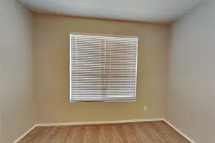 215 Saddlebrook Ln, Waxahachie, TX 75165 - Photo 12