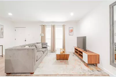 606 N Marsalis Avenue #205, Dallas, TX 75203 - Photo 2