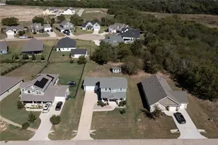 1341 Greenfield Dr, Gainesville, TX 76240 - Photo 14