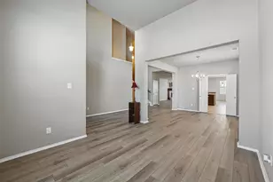 804 Starling Ln, Aubrey, TX 76227 - Photo 4