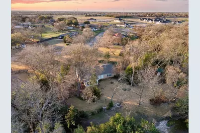 805 Evelyn Drive, Lorena, TX 76655 - Photo 36