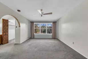 805 Evelyn Dr, Lorena, TX 76655 - Photo 22