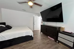 4372 Onyx Dr, Carrollton, TX 75010 - Photo 14